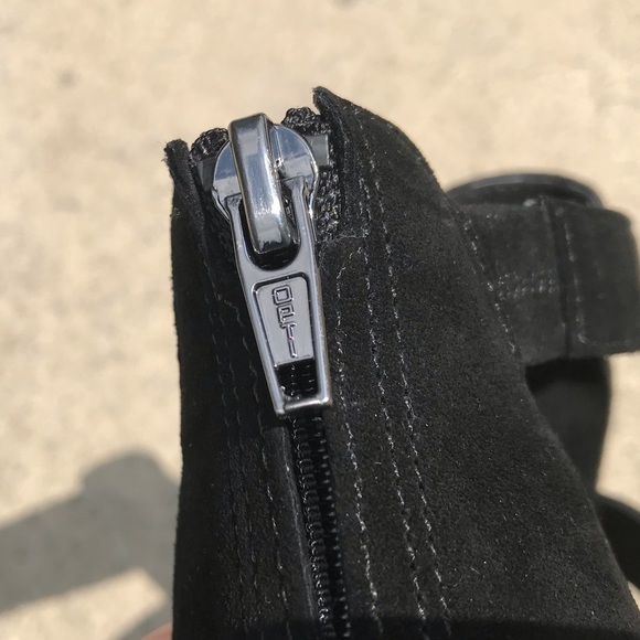 Clarks Deloria Fae Black Suede Heels - Picture 10 of 11